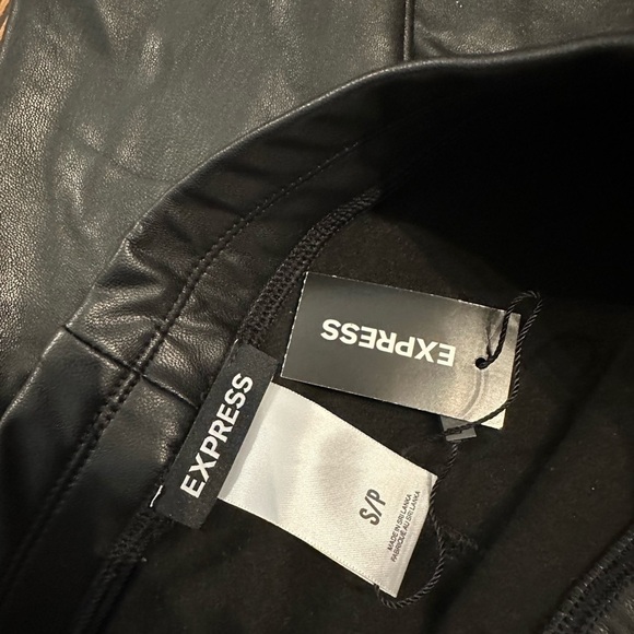 EXPRESS NWT Leather Legging - Picture 3 of 6